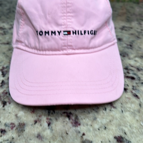 Men’s pink Tommy Hilfiger hat - Picture 2 of 6